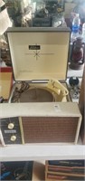 Vintage symphonic model 1716 record player