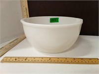 Large Milk Glass Bowl W/Handles