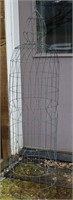 Metal Wire Dome Trellis 54" Tall