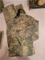 Mens coveralls size x-large.