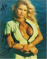 WWF Sable signed photo