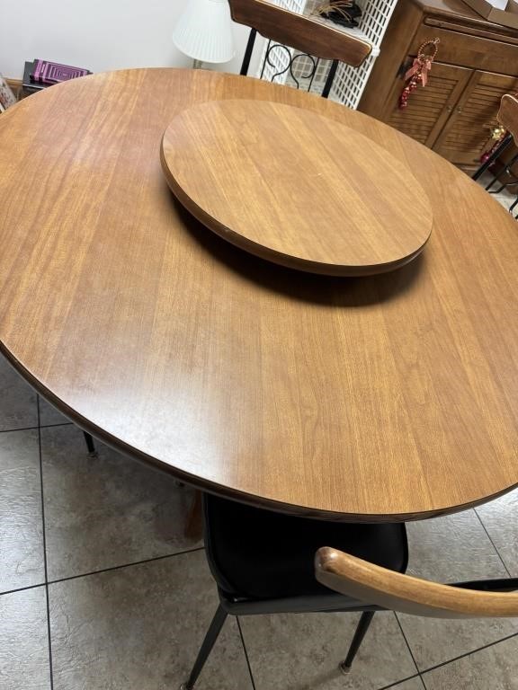 Formica top round table w/ lazy susan and 4 chair
