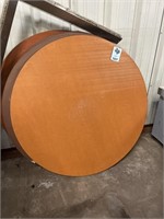 (5) Round Wooden Dining Table TOPS