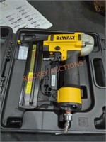 DeWalt 18 ga narrow crown stapler