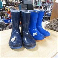 2PR OF CHILDS RUBBER BOOTS