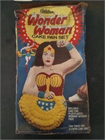 Wilton Wonder Woman cake pan set 1978