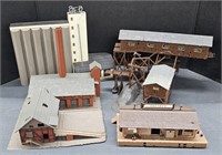 (M) Four HO Scale Train Buildings, Includes: Old