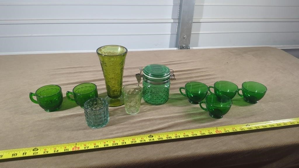 COLORED GLASS LOT