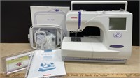 Janome Memory Craft MC300E Sewing Machine w/Hoops