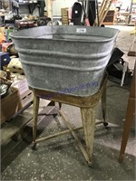 WASH TUB ON STAND