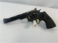 Dan Wesson Arms, model 15 357 magnum revolver sn21