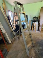 Werner aluminum 6' step ladder
rated 225 lbs.