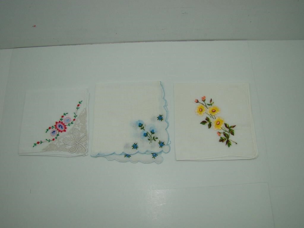 Embroidered Floral Lady Handkerchiefs