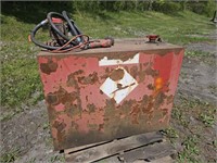 250 GAL FUEL TANK W/ WORKING BATTERY PUMP-Batavia*