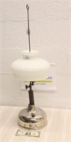 COLEMAN LAMP CO.QUICK-LITE GAS LAMP & SHADE