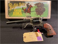 Heritage RR Buffalo Bill Rev 22 NIB