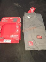 Milwaukee Large Gray Heavy Duty Pocket T-Shirt