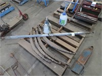 Pallet with trailer springs, axle and sprayers