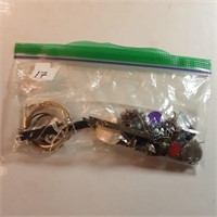 Jewelry lot 17