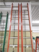 Werner 23' Fiberglass Extension Ladder