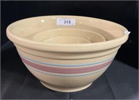 Watt 3 Piece Stoneware Bowl Set.