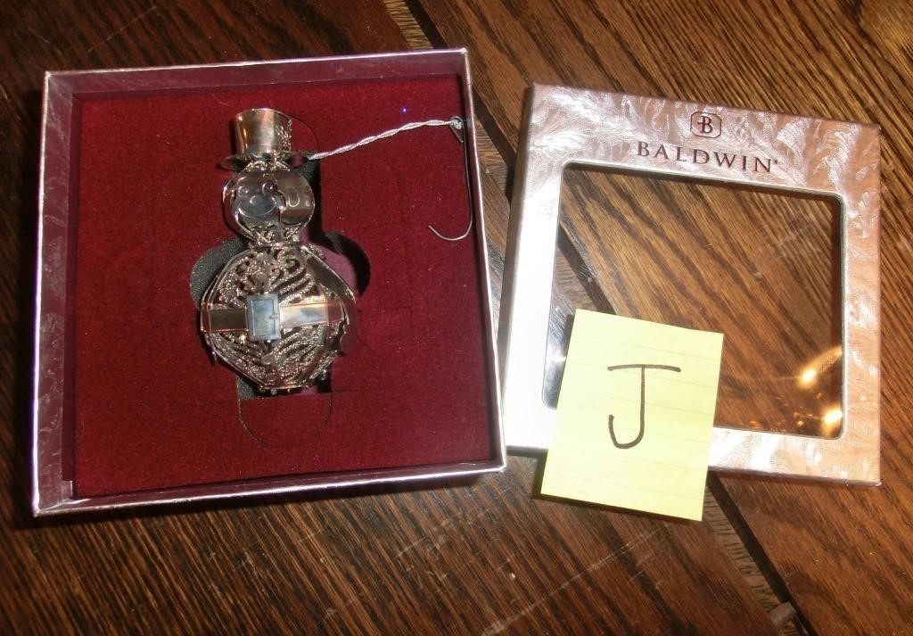 J- Baldwin silver plate Santa ornament w/box