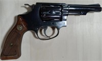 Smith Wesson .32 cal Pistol w/ Case