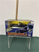 2002 Johnny Lightning Batmobile 1:24 Scale Kit