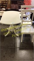 Drop leaf table w/2 chairs