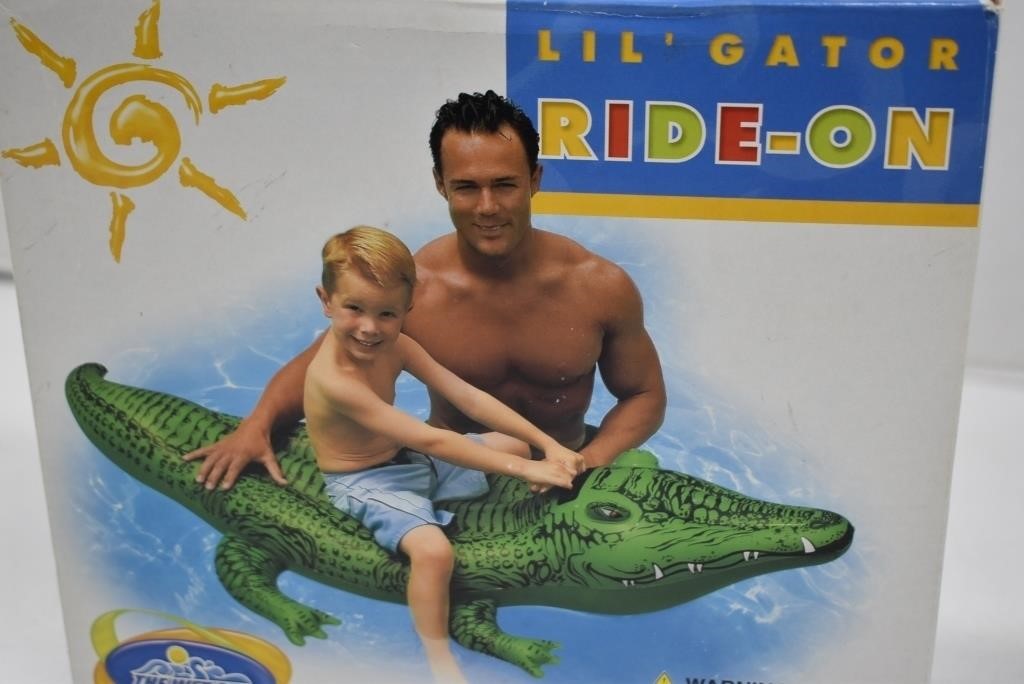 New 'Lil Gator Ride On Pool Float