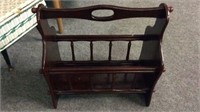 VINTAGE WOOD MAGAZINE RACK