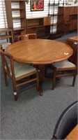 ROUND, WOOD PEDESTAL BASE DINING TABLE