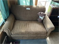 PULL OUT BED LOVE SEAT