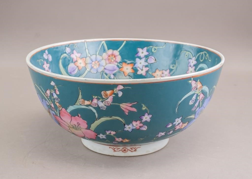 Chinese Famille Rose Teal Porcelain Floral Bowl