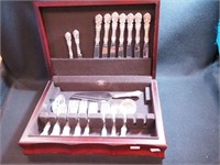 31-piece set of sterling silver flatware by Reed