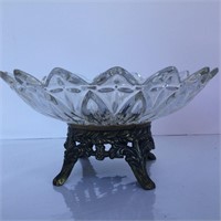 Federal Petal Point Glass Dish w/Metal Base