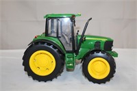 Plastic John Deere 7330 tractor