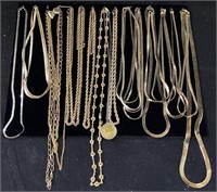 COSTUME JEWELRY TRAY OF NECKLACES