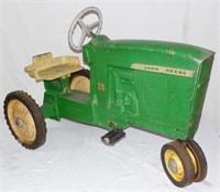 JD 3020 Pedal Tractor, D-65 Casting