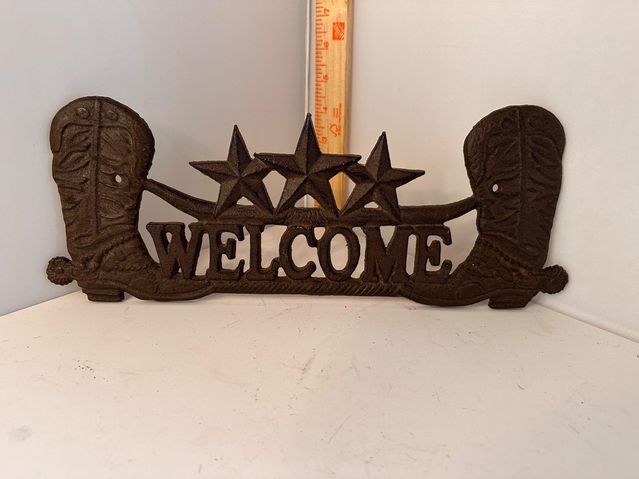 Iron welcome wall plate