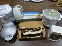 Kitchen Items - Lot, Untested