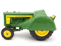Ertl John Deere 620 Orchard Die Cast Tractor 
-