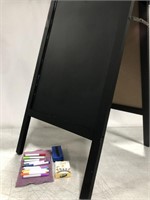 KIDS DRY ERASE DOUBLE SIDED EASEL