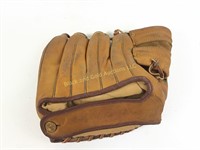 Willie Puddinghead Jones ball glove.