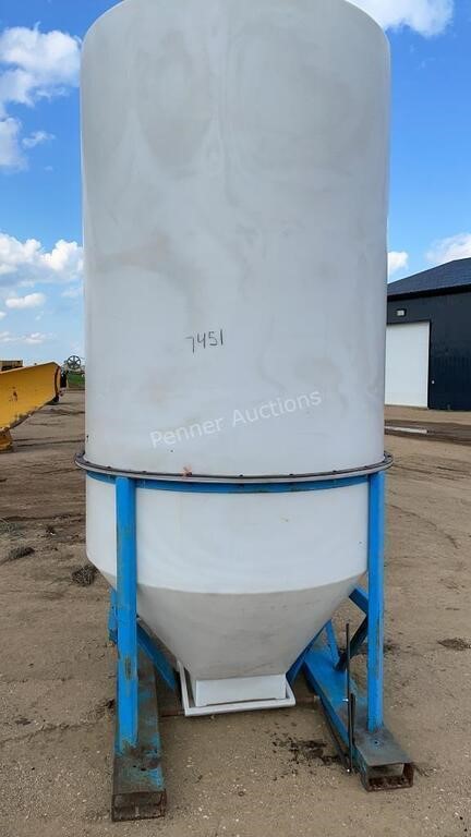 Hopper Bottom Bin on Skid