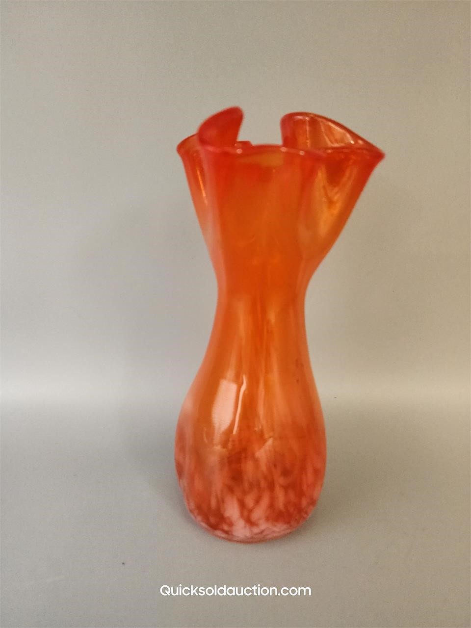 Fine Quality Art Glass Vase 7"H