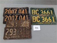 Lot of Vintage Illinois License Plates