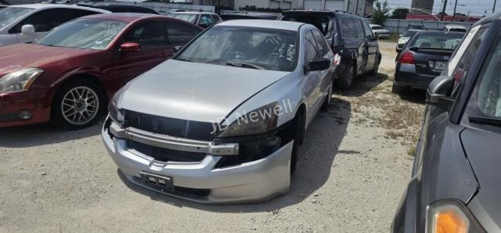 04 HOND ACCORD 3HGCM56374G700228