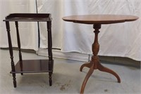 2 ACCENT TABLES
