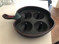 Apple shaped cast iron
